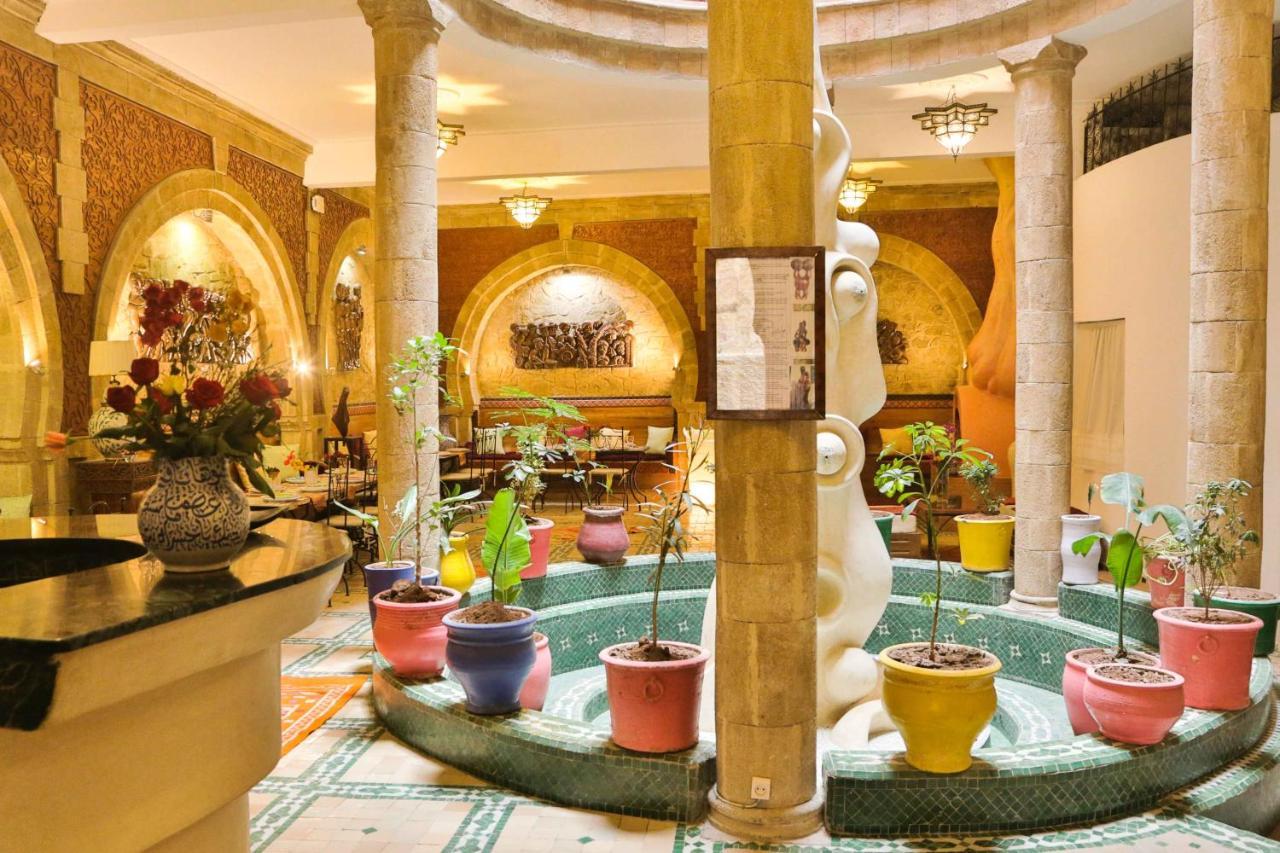 Riad Al Khansaa Есувейра Екстериор снимка