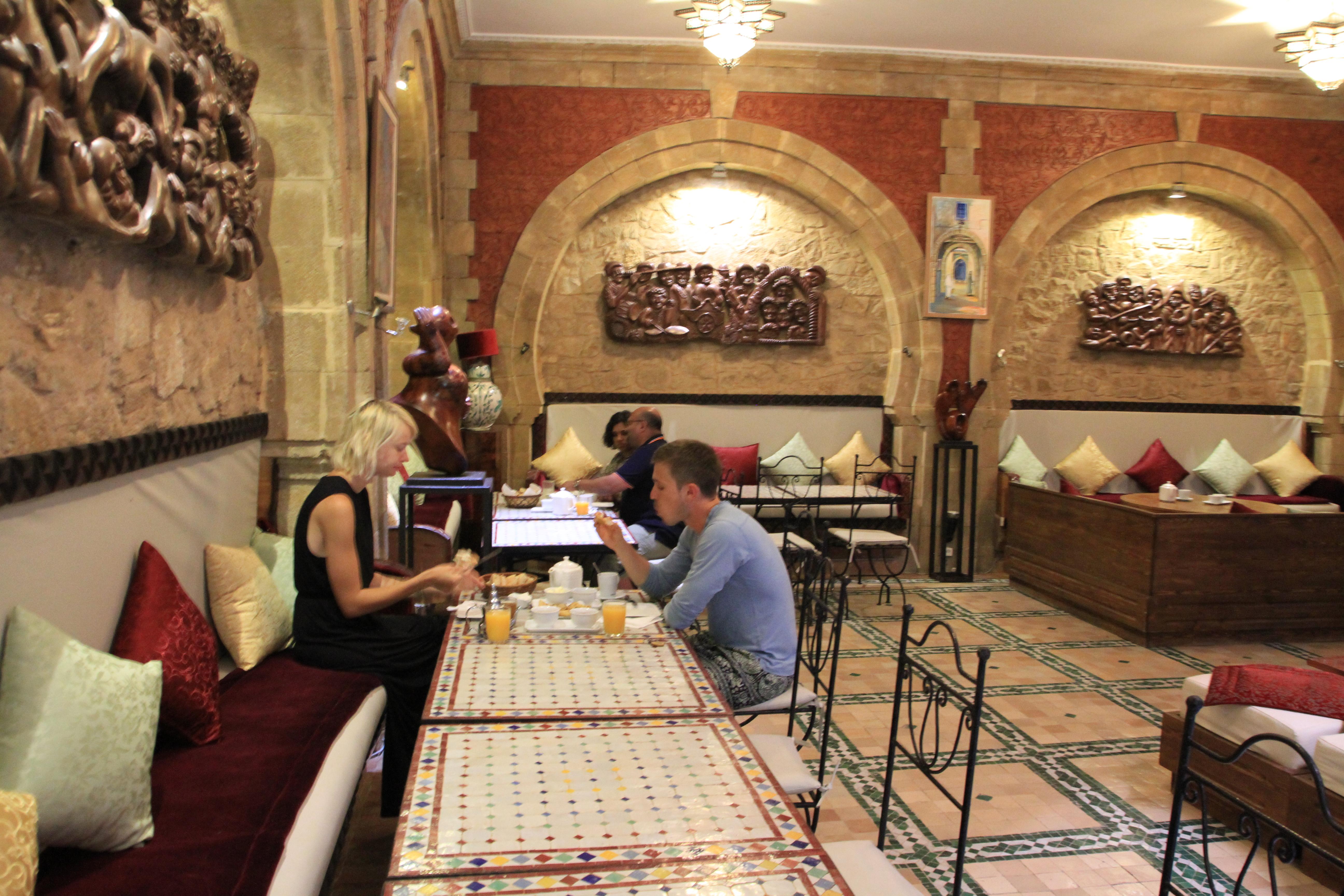 Riad Al Khansaa Есувейра Екстериор снимка