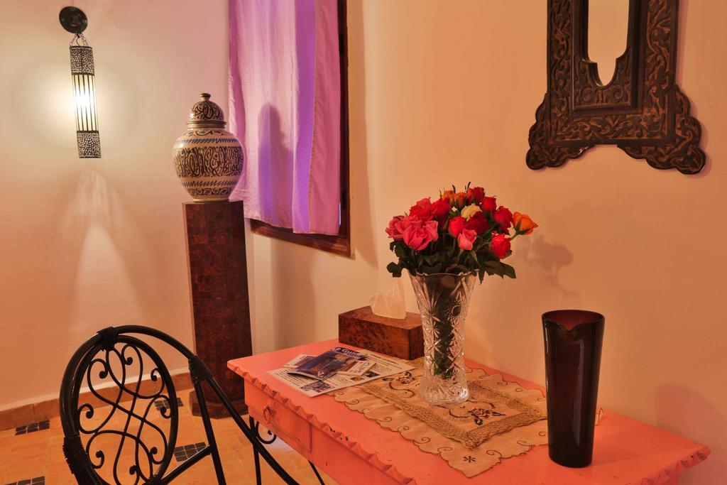 Riad Al Khansaa Есувейра Екстериор снимка